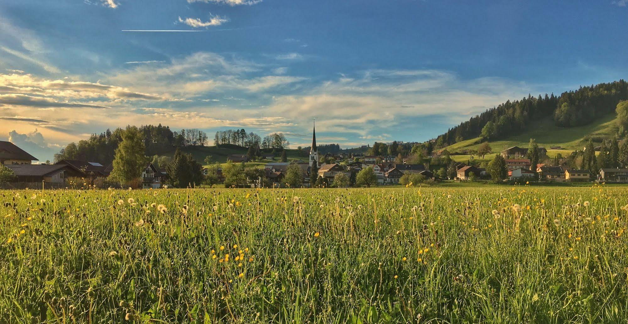 Familienhotel Adler Lingenau Exteriér fotografie